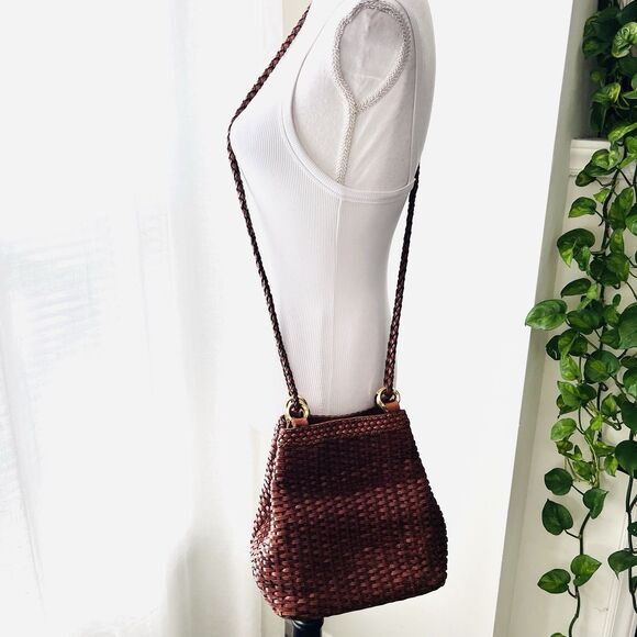 Maripe Brown Basket Woven Fully Lined Crossbody Shoulder Bag Purse - Picture 2 of 8